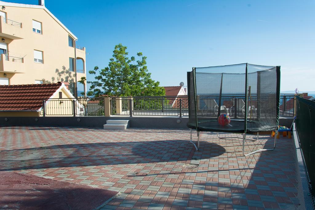 Apartments Max&Leon Podstrana Eksteriør billede